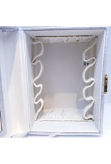 60262069 - Jewellery Box with Pearls