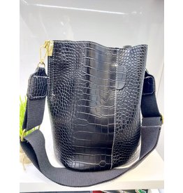 HBA0008 -  Black Handbag