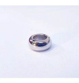 50313499 - Thick Silver Ring Charm