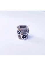 50311803 - Round Silver and Black Flower Charm