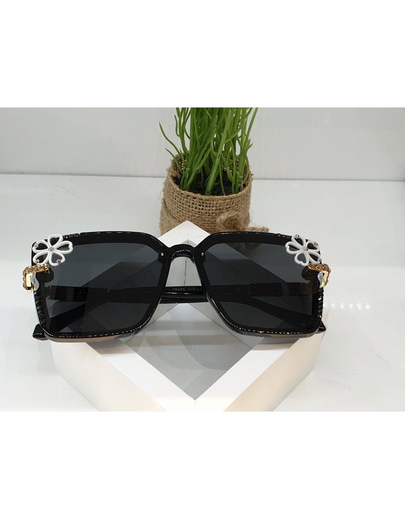 SNA0080- Gold/White Flower Mother Of Pearl Sunglasses