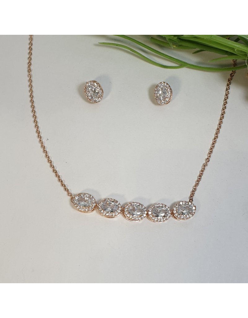 CSC0015 - Rose Gold, Oval Diamond Necklace Set