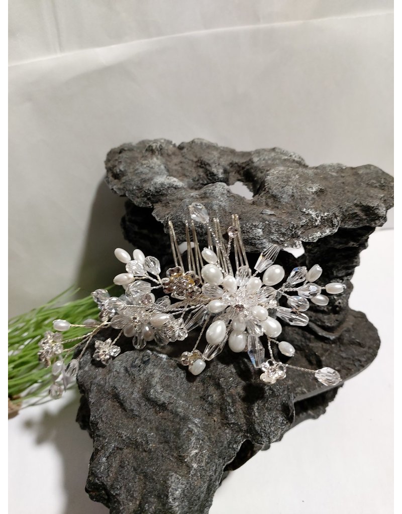 HPD0048 -50313087 SILVER PEARL HAIR PIECE