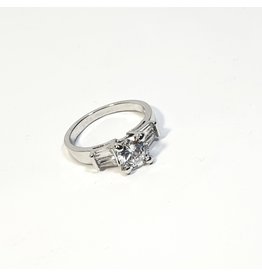 RGE0020- SILVER RING SIZE 17