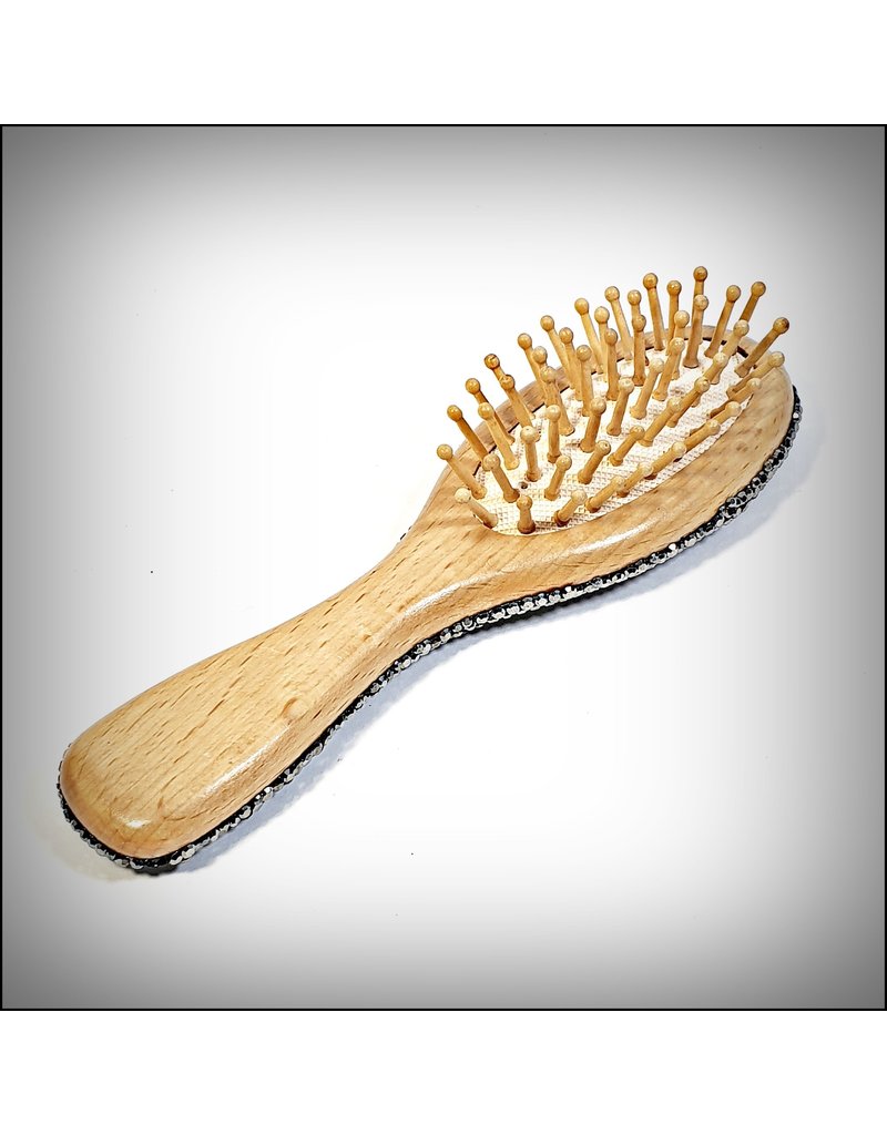 HRG0124  black brush