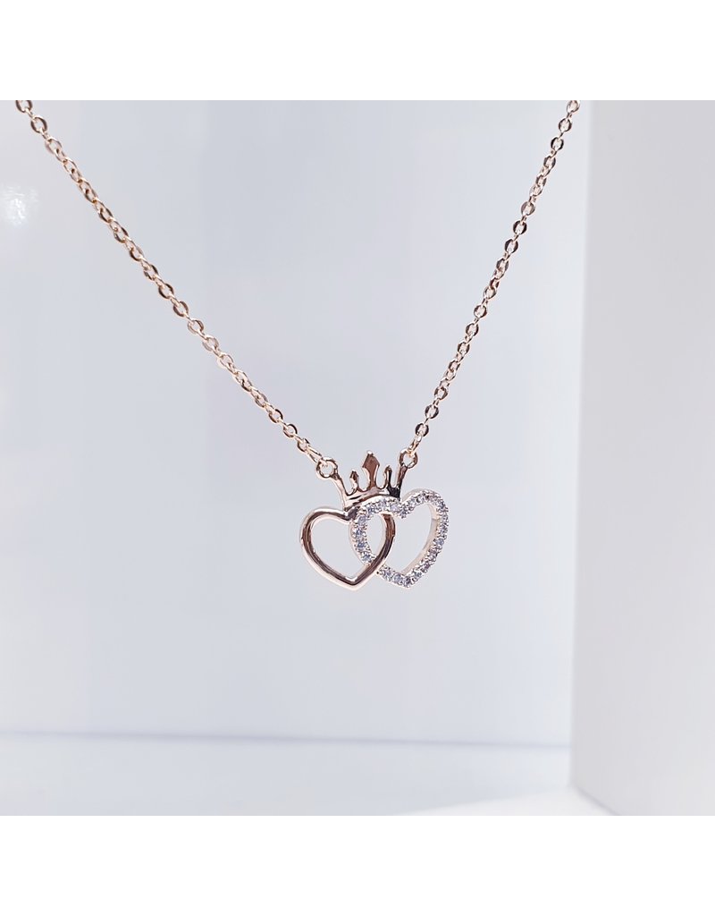 SCE0071 -Rose Gold, Double Heart And Crowns Short Necklace