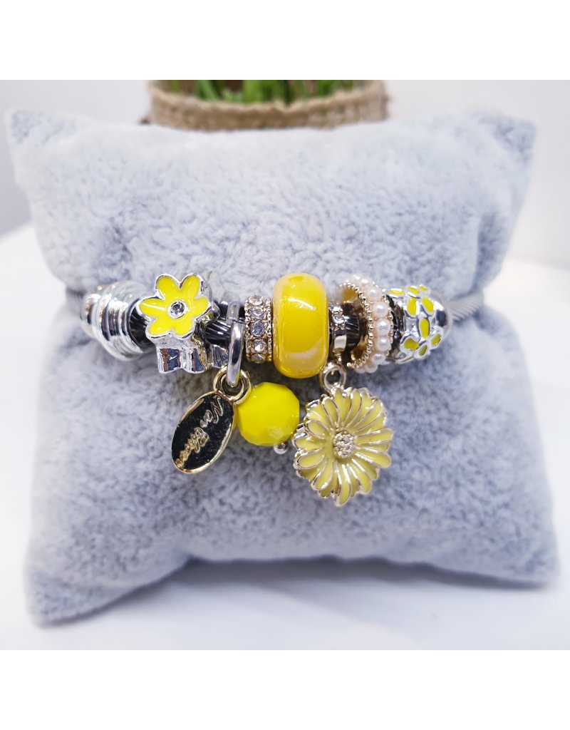 BAF0019 - Yellow, Pearl, Sunflower Charm Bracelet