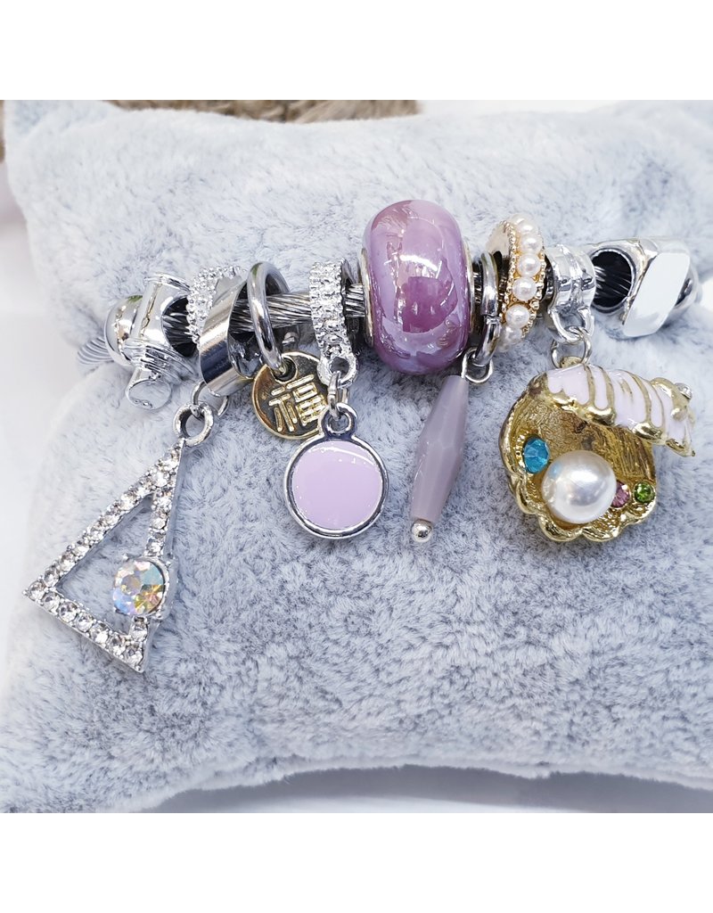 BAF0034 - Purple, Triangle, Pearl Oyster Charm Bracelet