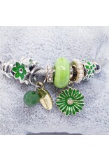 BAF0042 - Green, Flower Charm Bracelet