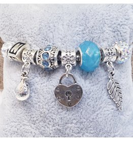 BAF0079 - Turq Adj, Heart, Leaf Charm Bracelet