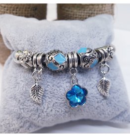 BAF0084 - Blue, Leaf, Flower Charm Bracelet