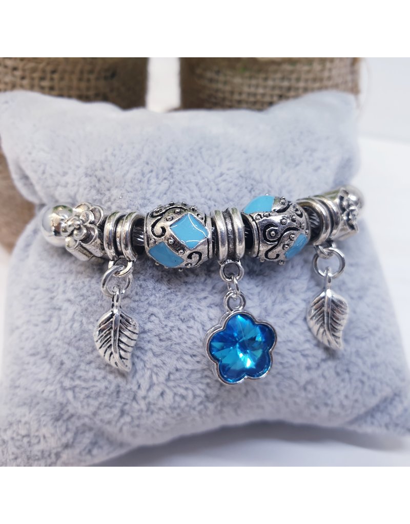 BAF0084 - Blue, Leaf, Flower Charm Bracelet