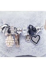 BAF0119 - Black, Pearl Heart Charm Bracelet