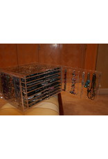 ULT0001 - Ultimate Acryllic Jewellery Organiser