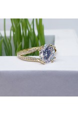 RGF0042-Gold, Diamond Simulant