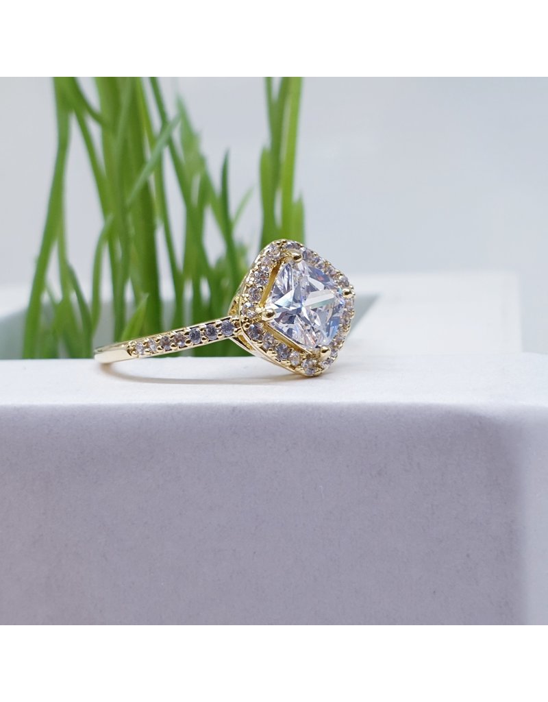 RGF0045-Gold, Diamond Simulant Ring