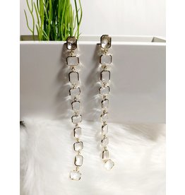 E87 -Gold Rect Ext Long Drop