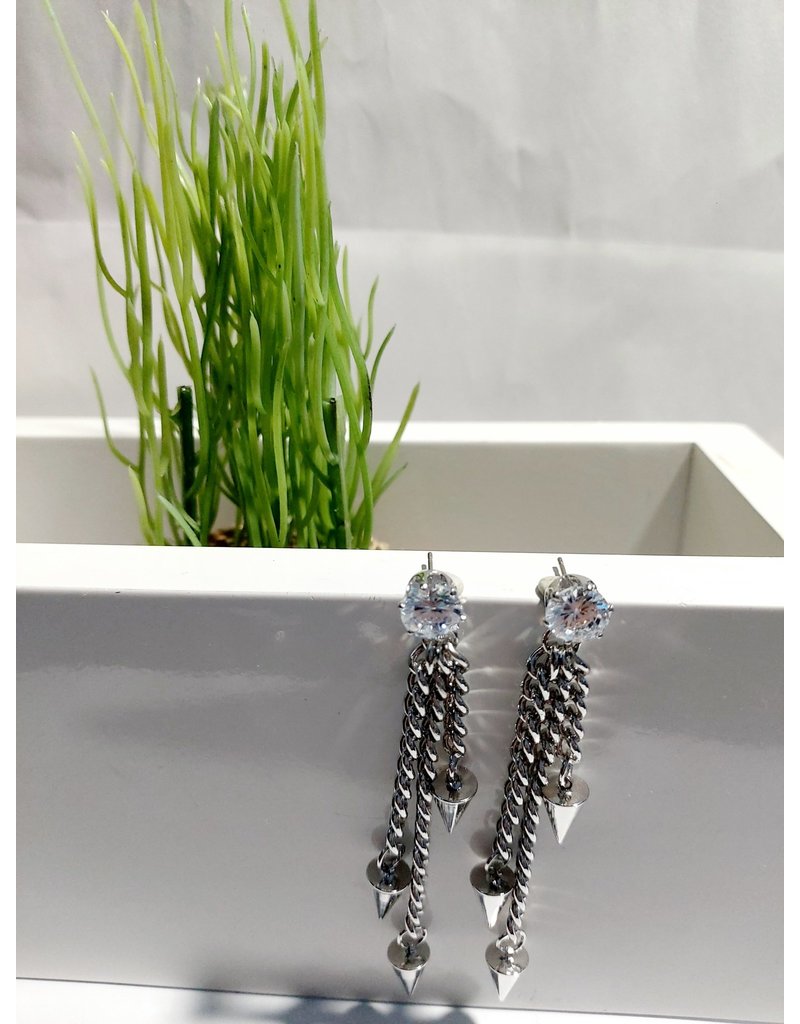 A225 -Silver Chains Drop