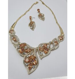 SEA0013-Gold Neck. & E/R Set