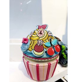 40241281 - Cupcake Clutch Bag
