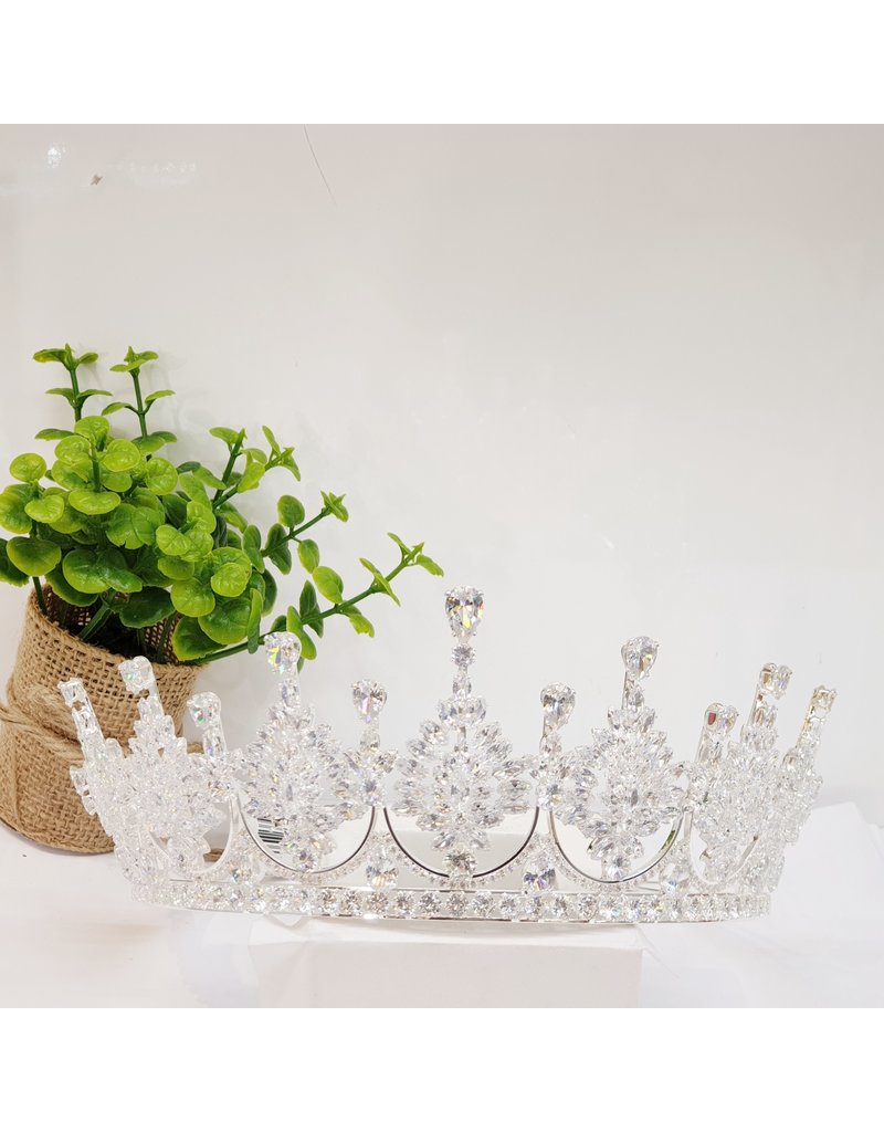 HPH0016 - Silver Tiara