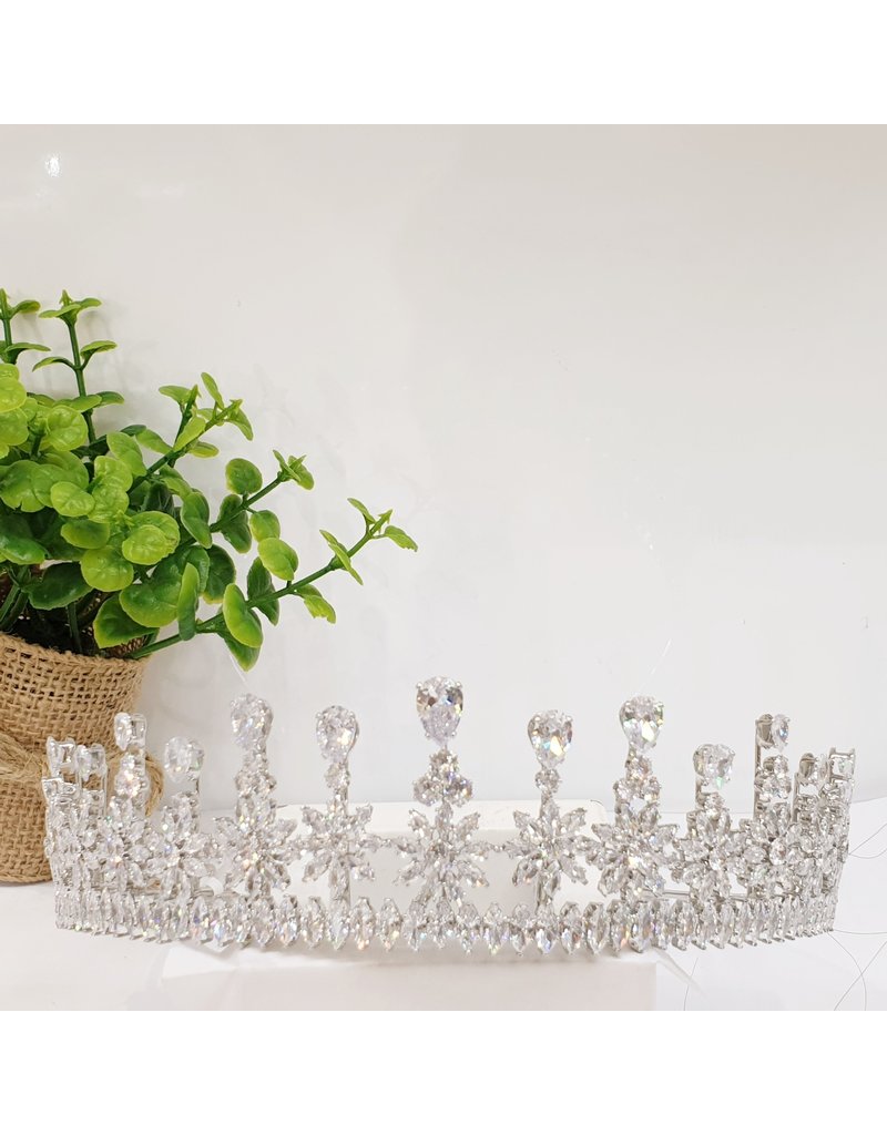 HPH0021 - Silver Tiara