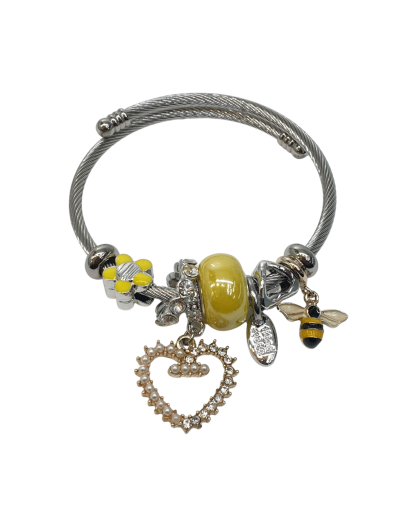 BAF0022 yellow, bee, pearl heart charm bracelet