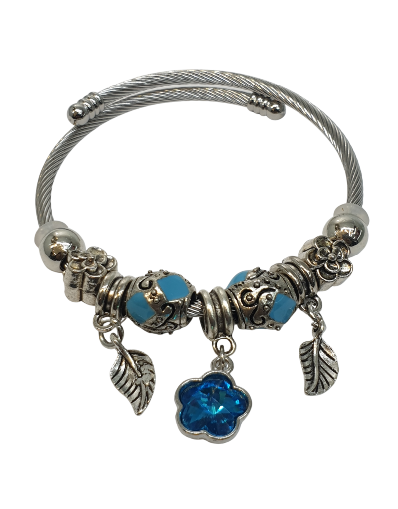 BAF0084 - Blue, Leaf, Flower Charm Bracelet