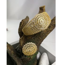 B68 -Gold Bracelet Set Barcode: 191093000000000