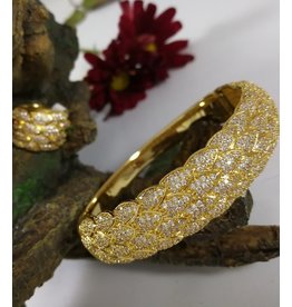 B24 -Gold Bracelet Set Barcode: 191093000000000