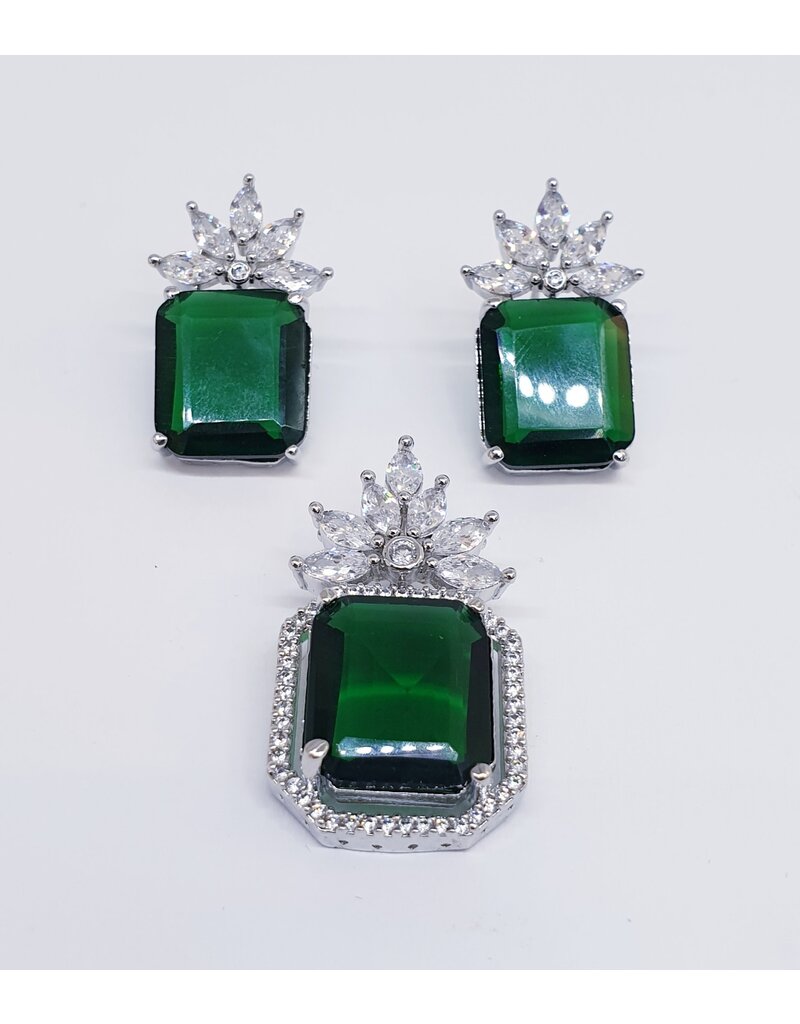 ERJ0560 - Silver, Emerald,  Earring