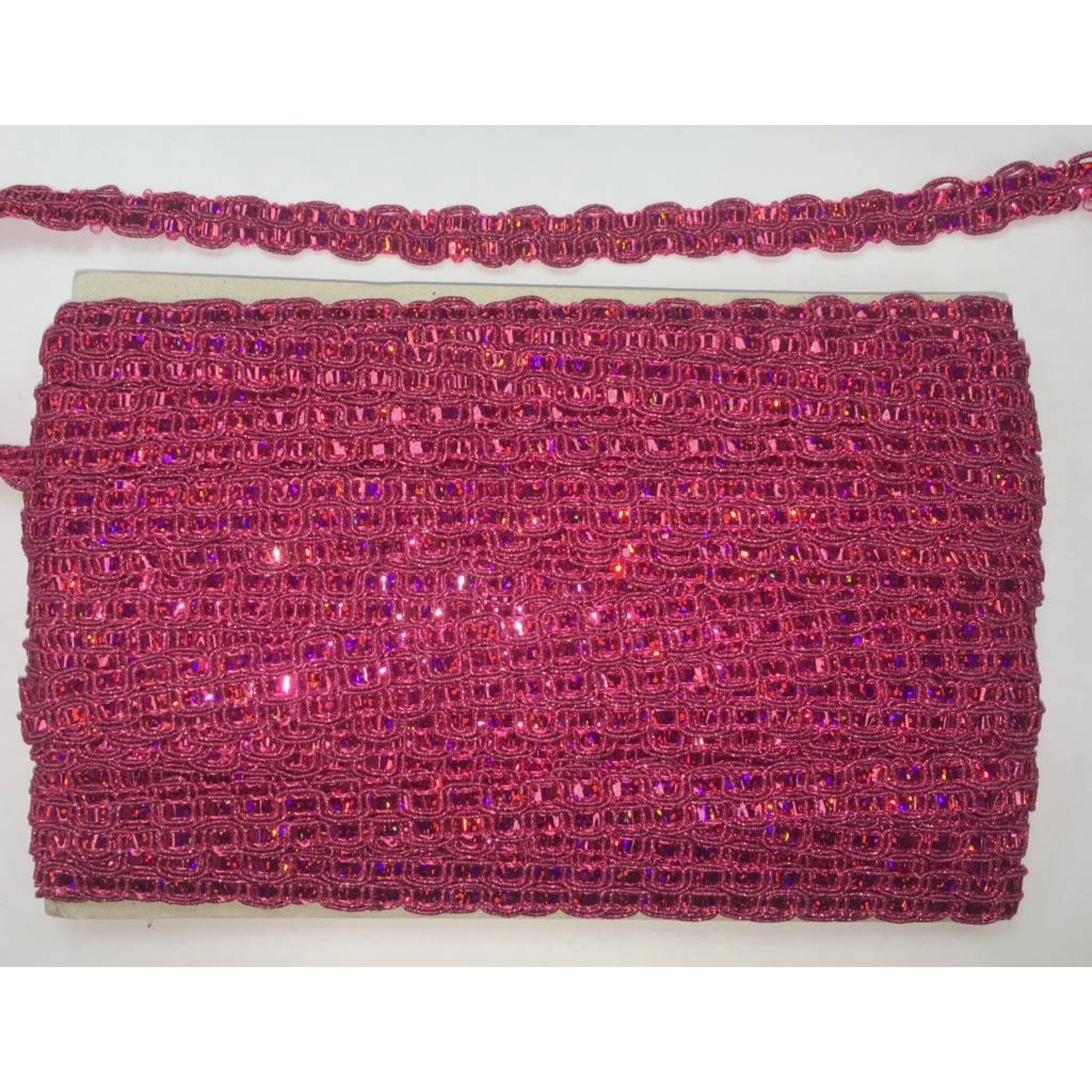 12836 Scallop Braid (card) 36 yards