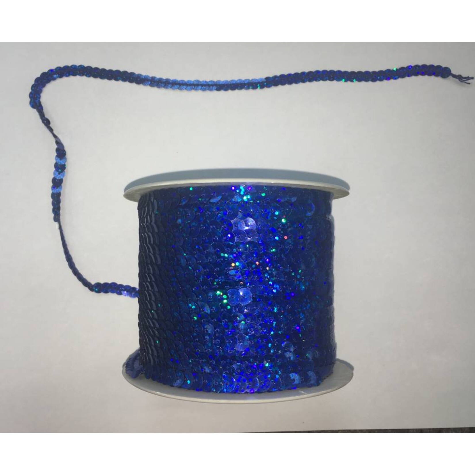 Lazer Sequin On String 6mm