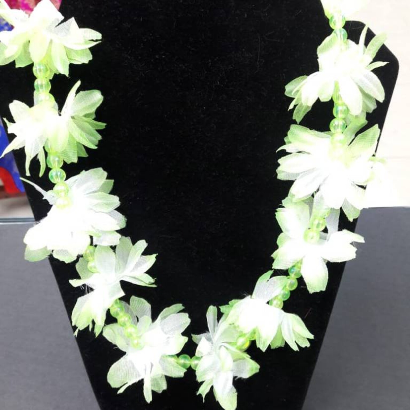 Leis With Pearls
