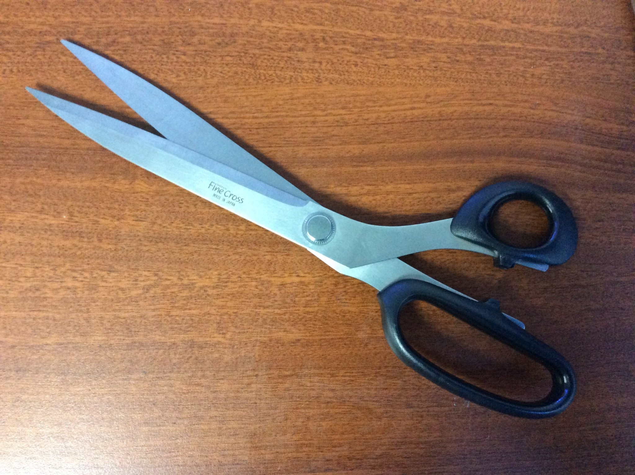 crinkle scissors