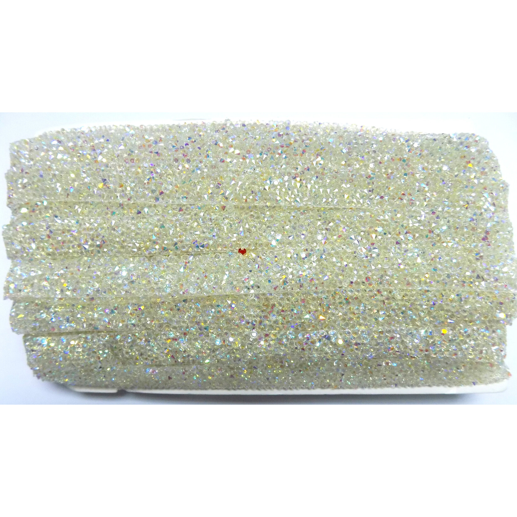 Resin Trimming 1 1/2cm (AB) 25yds/card Crystal