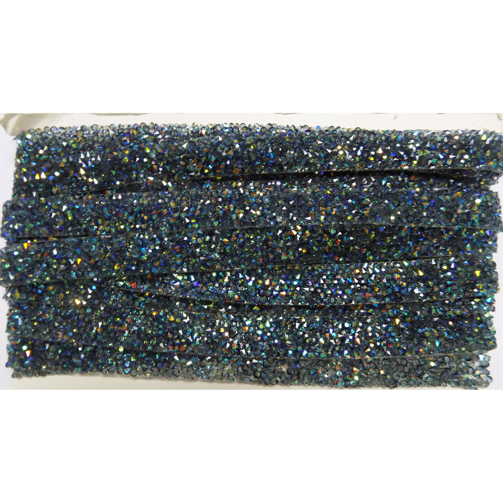 Resin Trimming 1 1/2cm (AB) 25yds/card Gun Metal