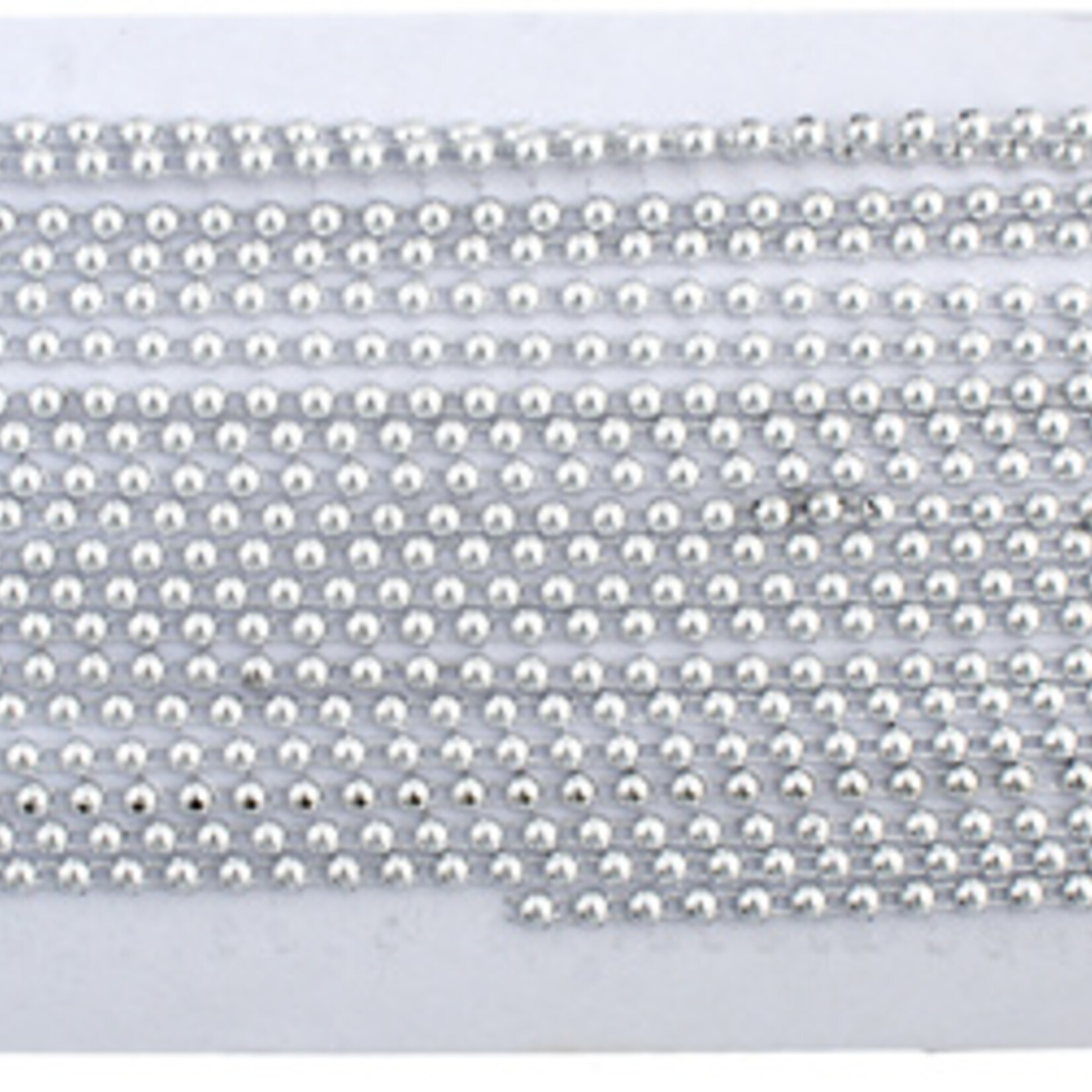Plastic Trim w/Stone Silver 4mm Round