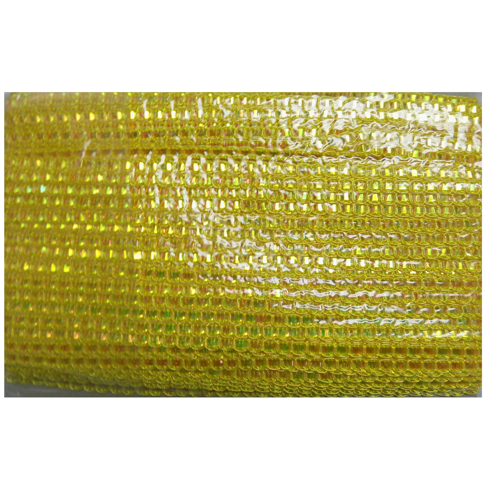 12724 Iridescent Pastel Box Braid (card) 36 yards