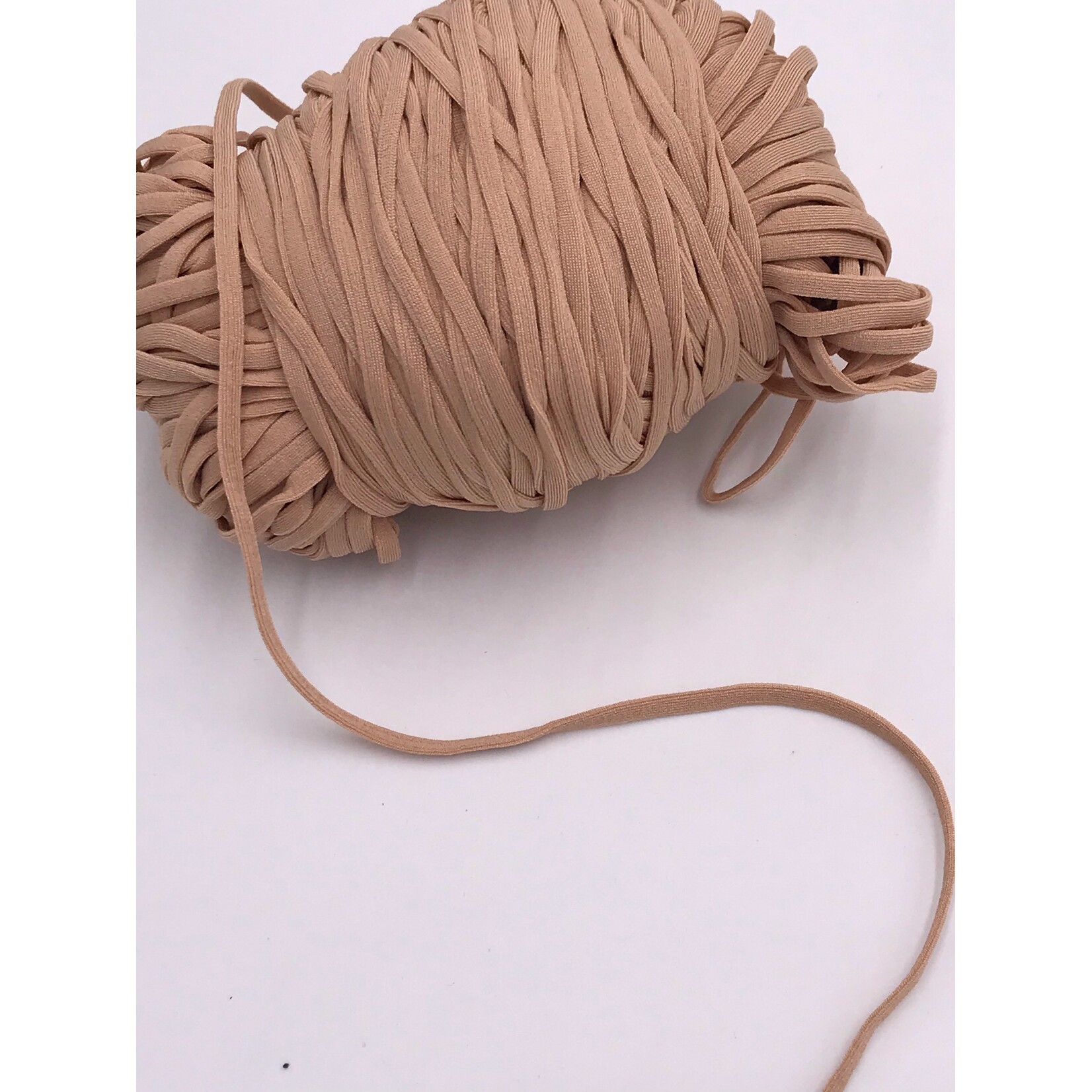 ROUND ELASTIC 1/8 INCH X 100 GRAMS (APPROX 80 YARDS) - NUDE