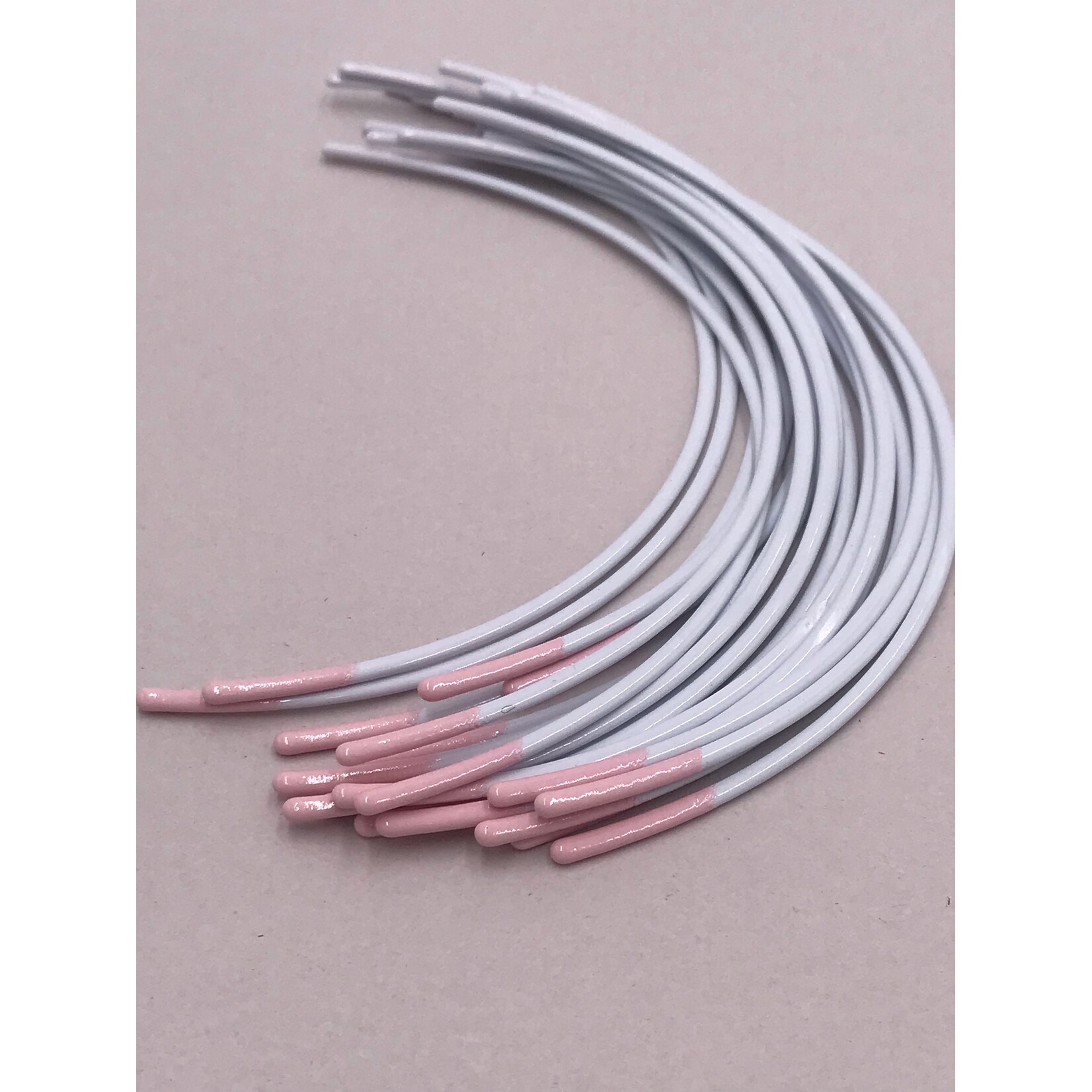 BRA UNDERWIRE CUTSIDE PUSH UP (10 PAIRS/PACK) - SIZE MED