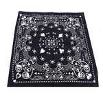 Bandana Patterned Skull with All Fours