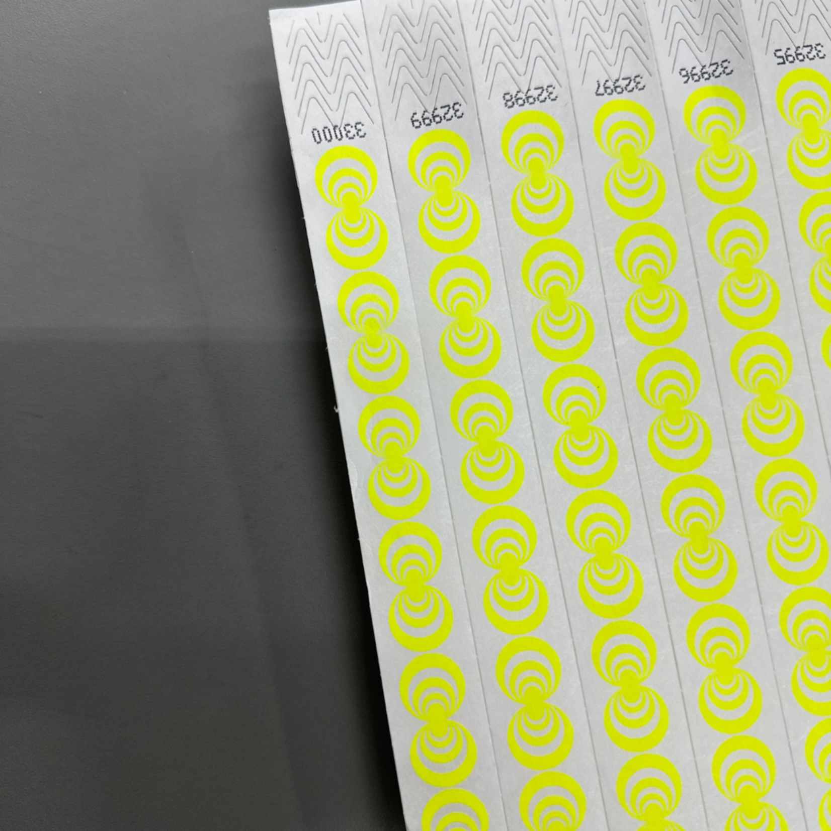 ID Wristbands Bands Tyvek (Paper) 3/4 Inch Neon Highlight Hypnotic