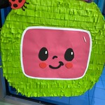 Pinata Coco Melon (Opt 2)
