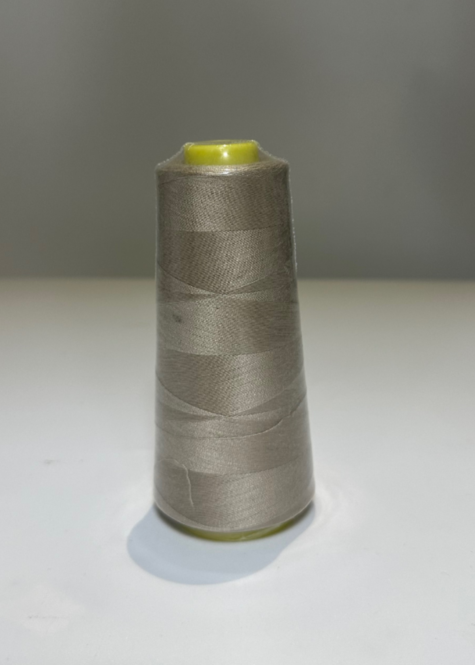 Universal Serging Thread 2000 Yards -  Khaki