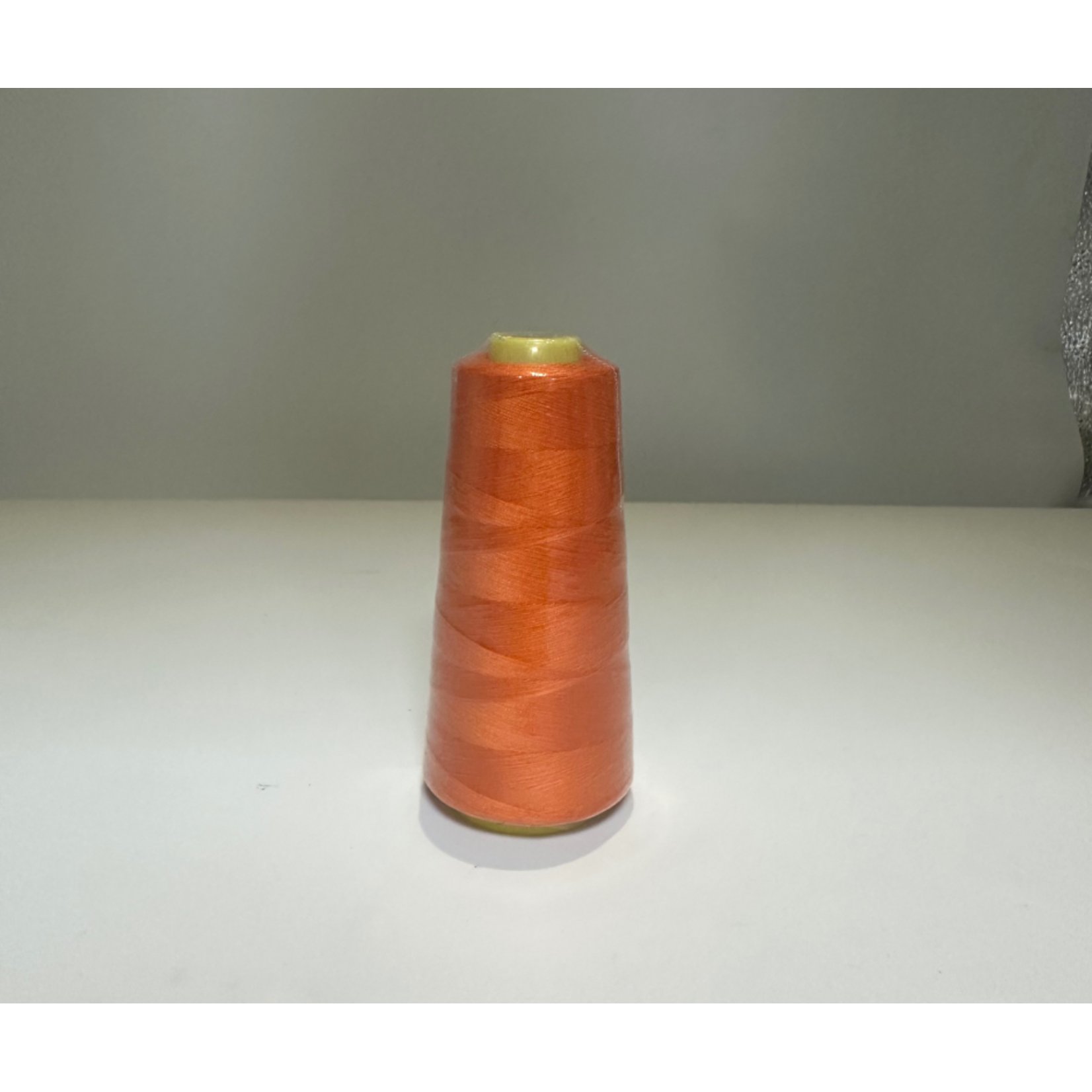 Universal Serging thread 2000 yards