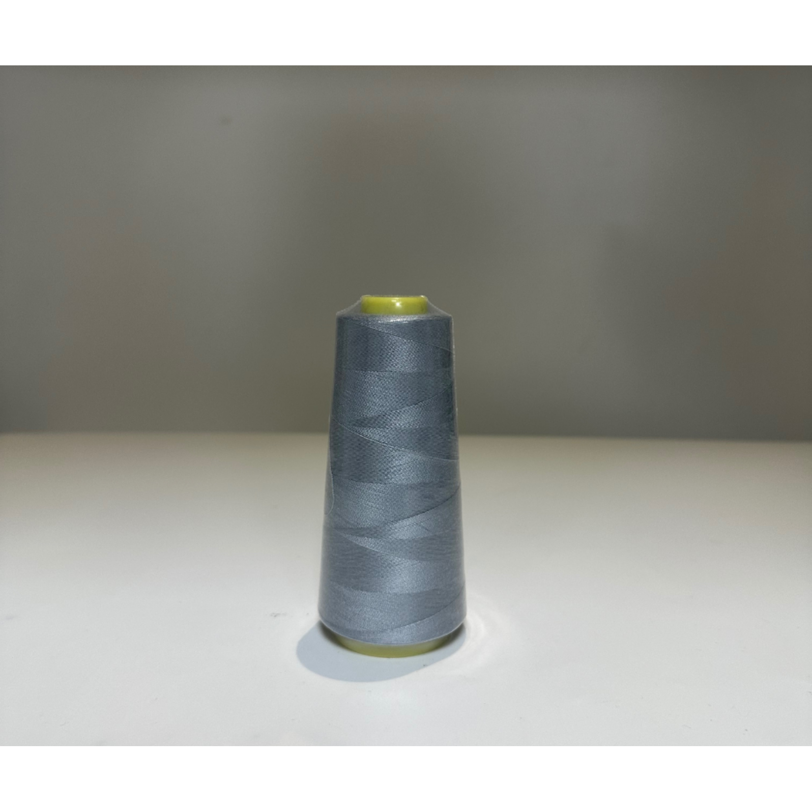 Universal Serging thread 2000 yards