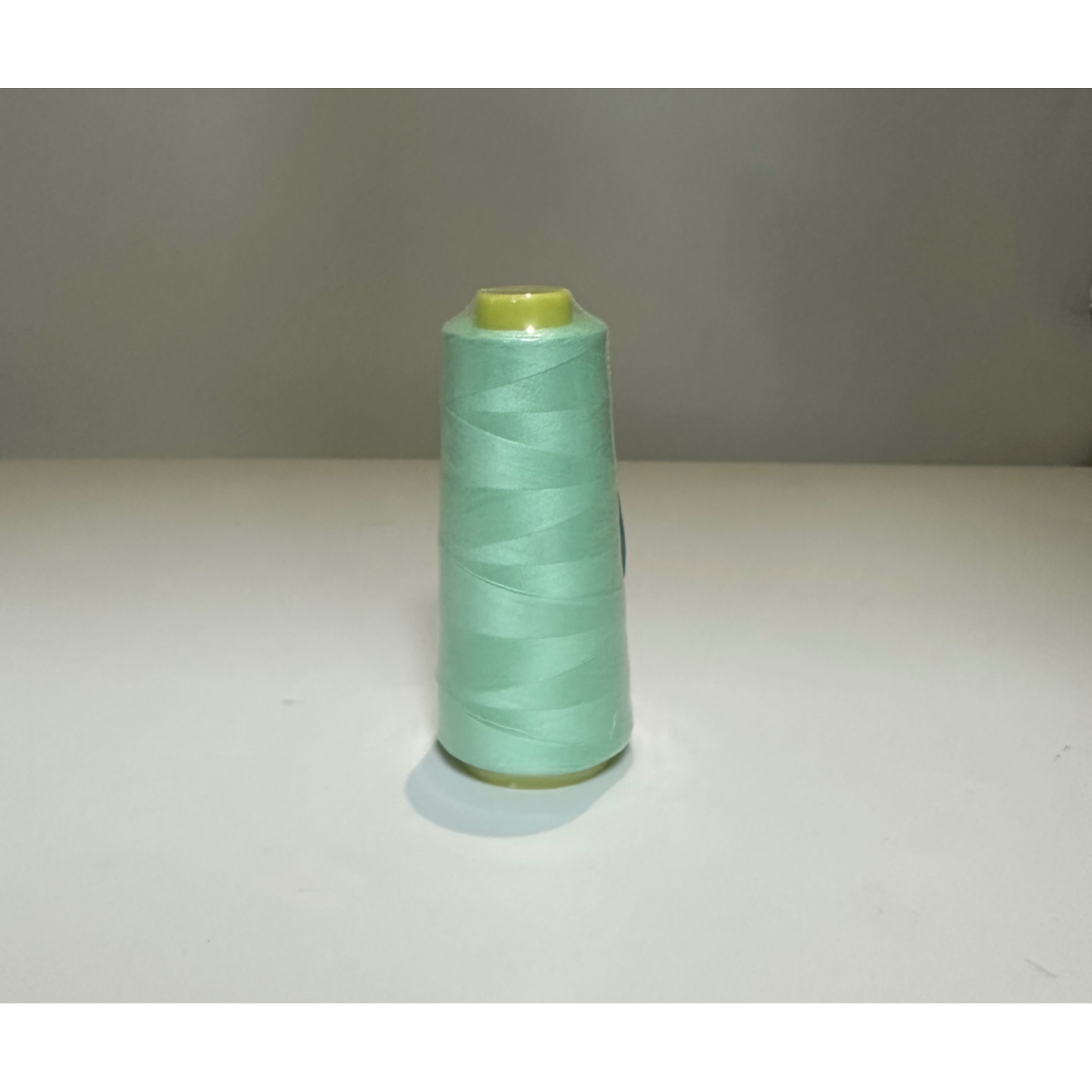Serging Thread 2000 Yards - Mint