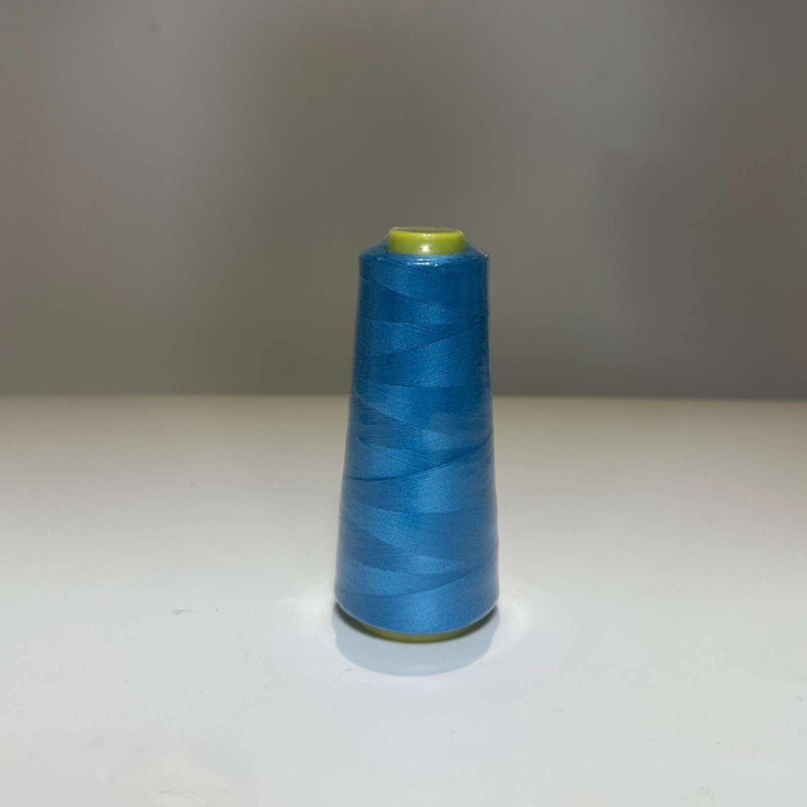 Serging Thread 2000 Yards - Turquoise