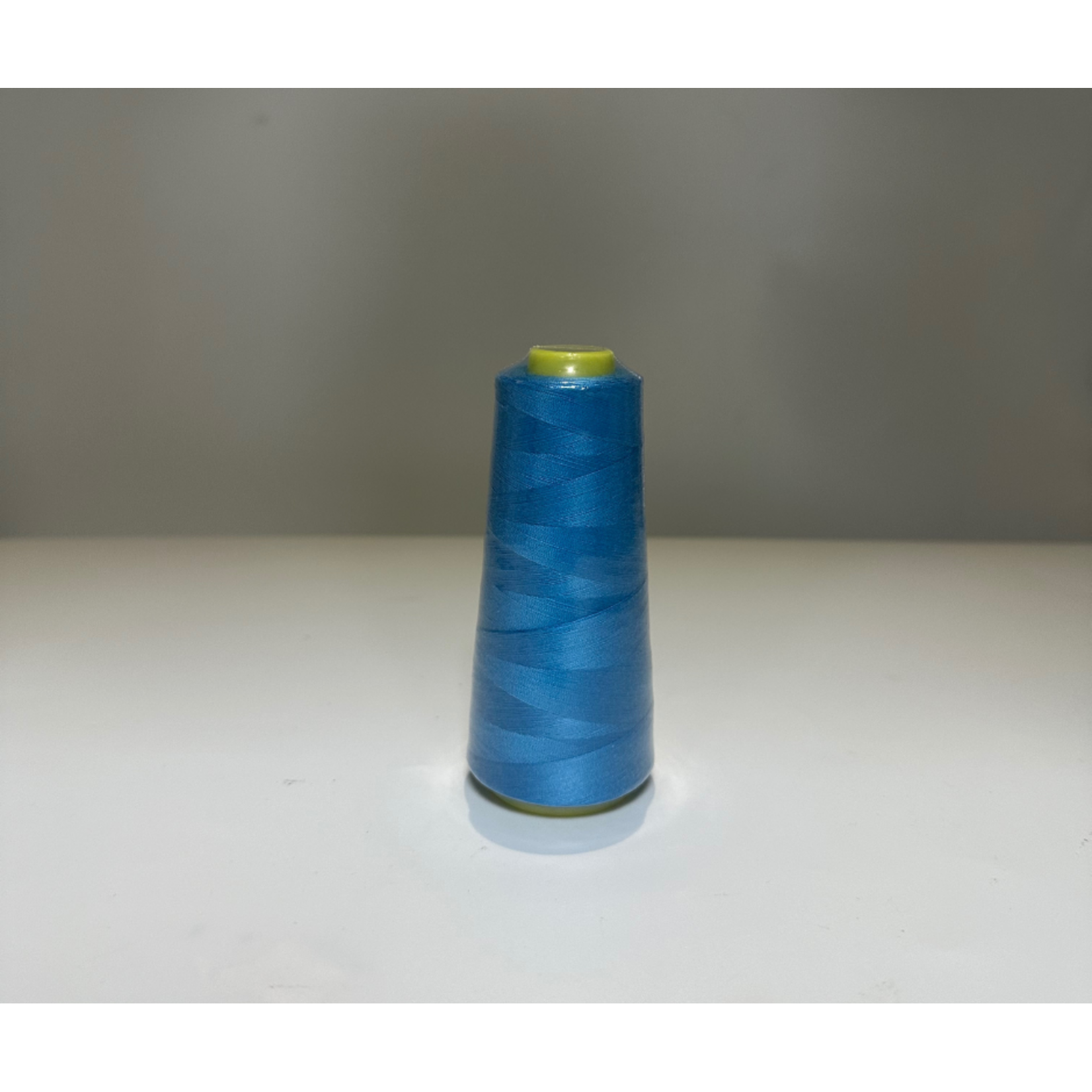 Serging Thread 2000 Yards - Turquoise